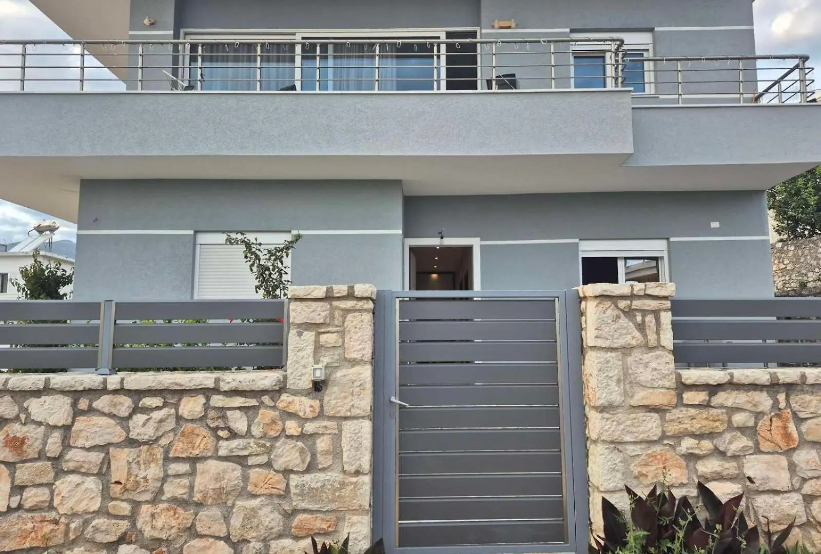 Darling Rooms Himare Holiday home
