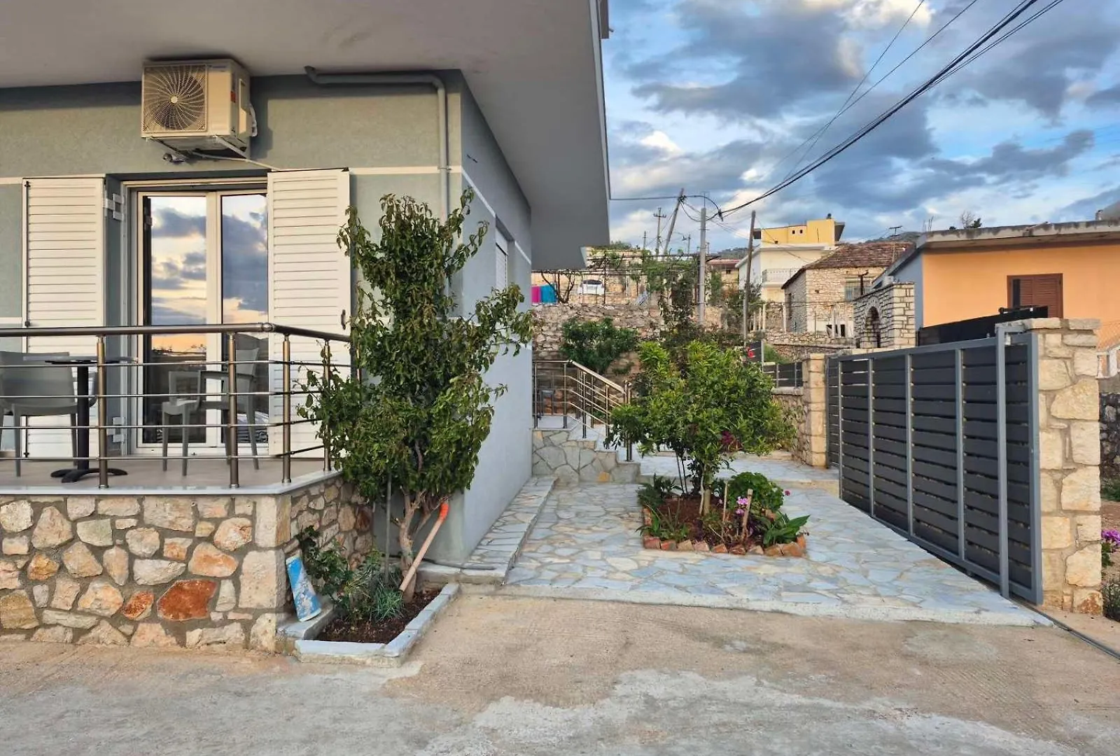 Darling Rooms Himare