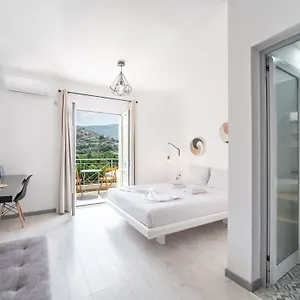 Aparthotel Orchard Retreat, Himare